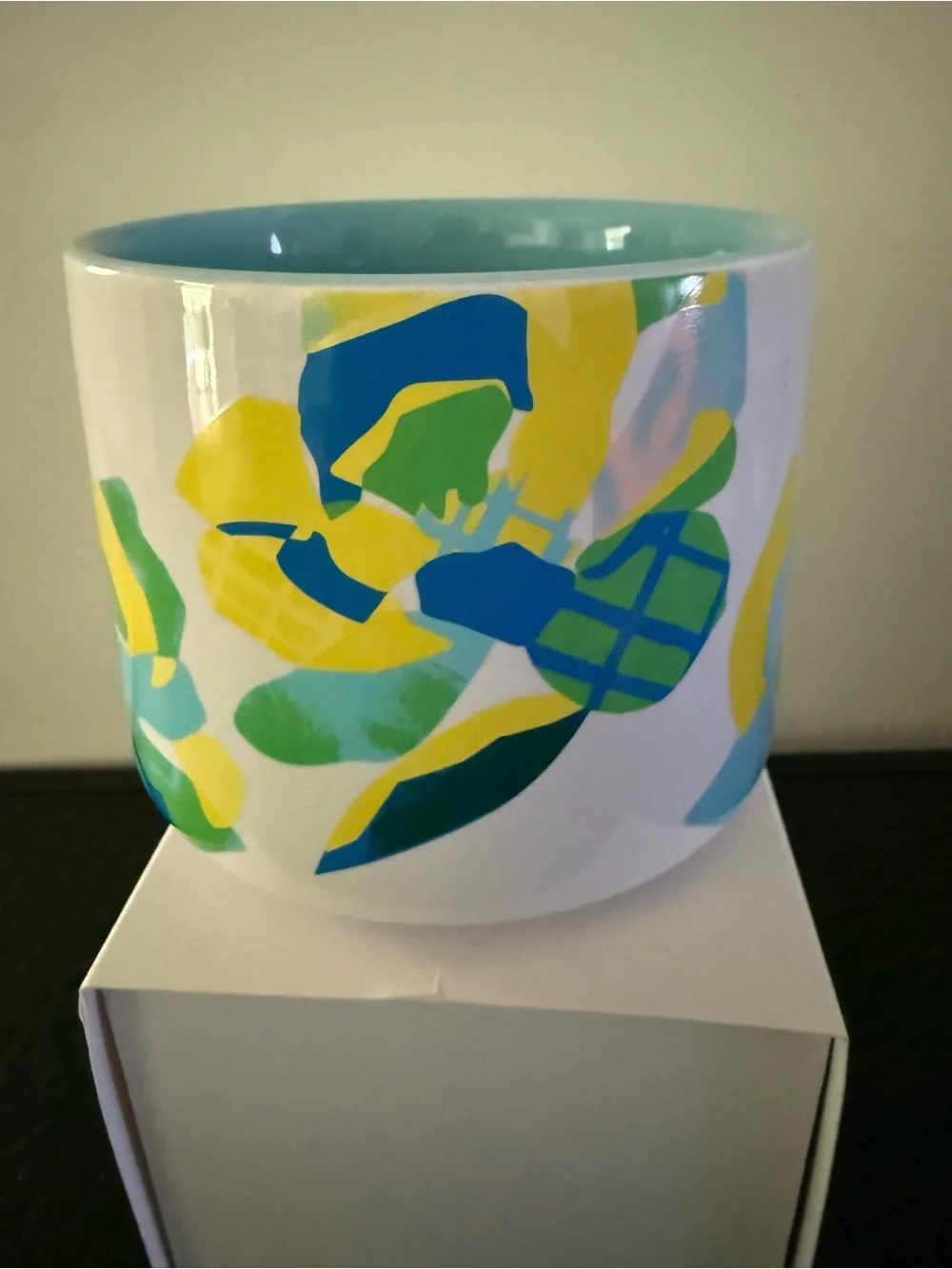 Citrus Floral Coffee Ceramic Mug Starbucks Yellow Blue 14oz Pre-Owned
